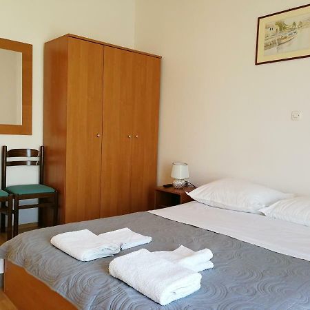 Apartmani Rija 3 Pag Town Buitenkant foto