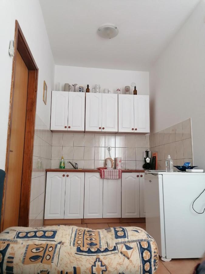 Apartmani Rija 3 Pag Town Buitenkant foto