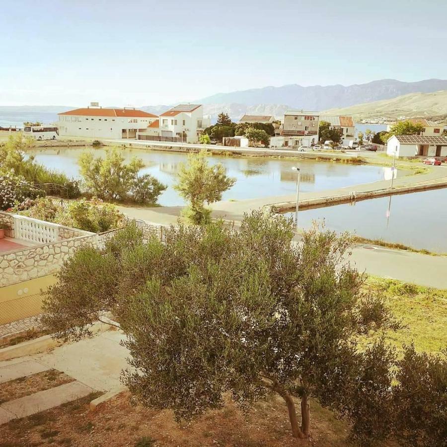 Apartmani Rija 3 Pag Town Buitenkant foto