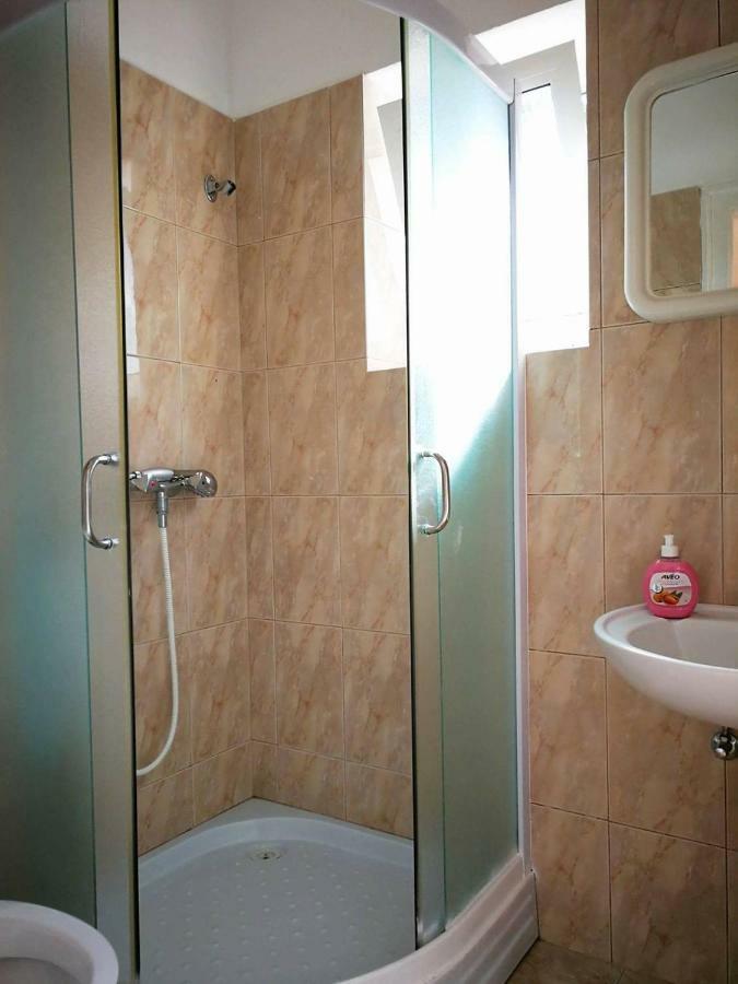 Apartmani Rija 3 Pag Town Buitenkant foto
